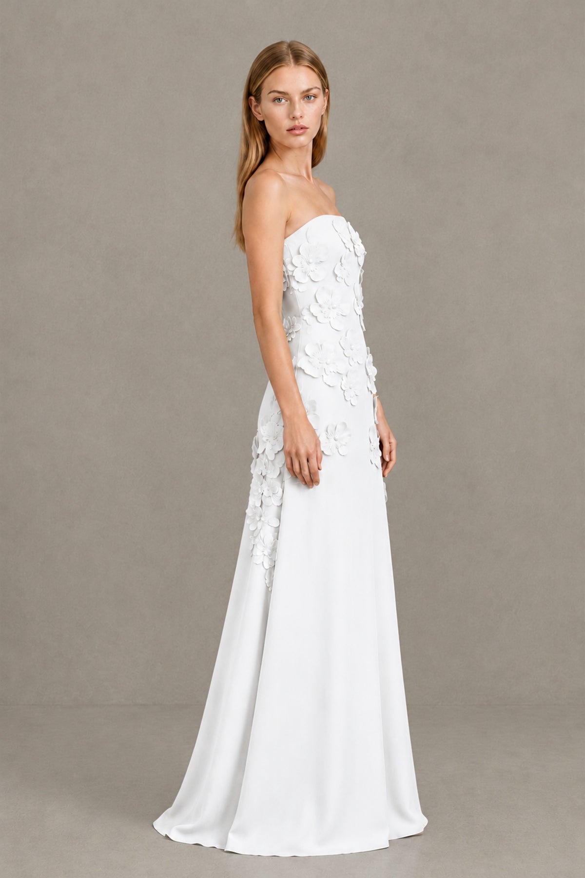 BOLODOO White Strapless 3D Floral Appliqué Crepe Maxi Gown - White - White_3