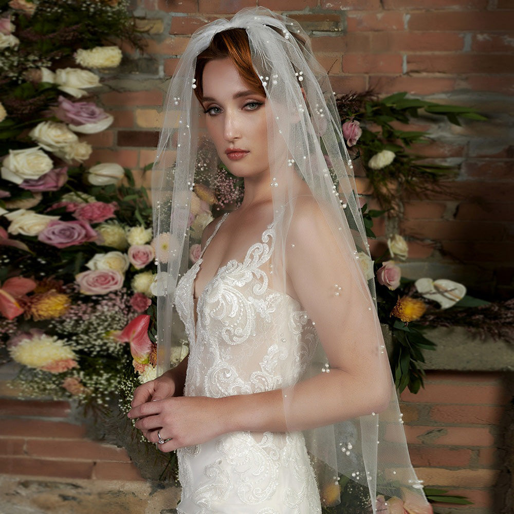BOLODOO Pearl Embellished Tulle Bridal Veil with Comb 