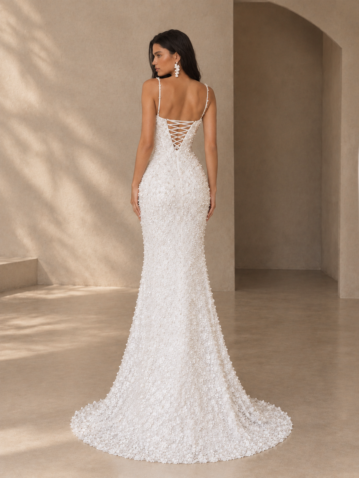 BOLODOO White Floral Applique Mermaid Wedding Dress with Lace-Up Back 