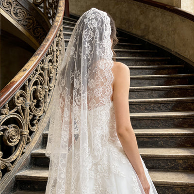 BOLODOO White Floral Lace Mantilla Bridal Veil 