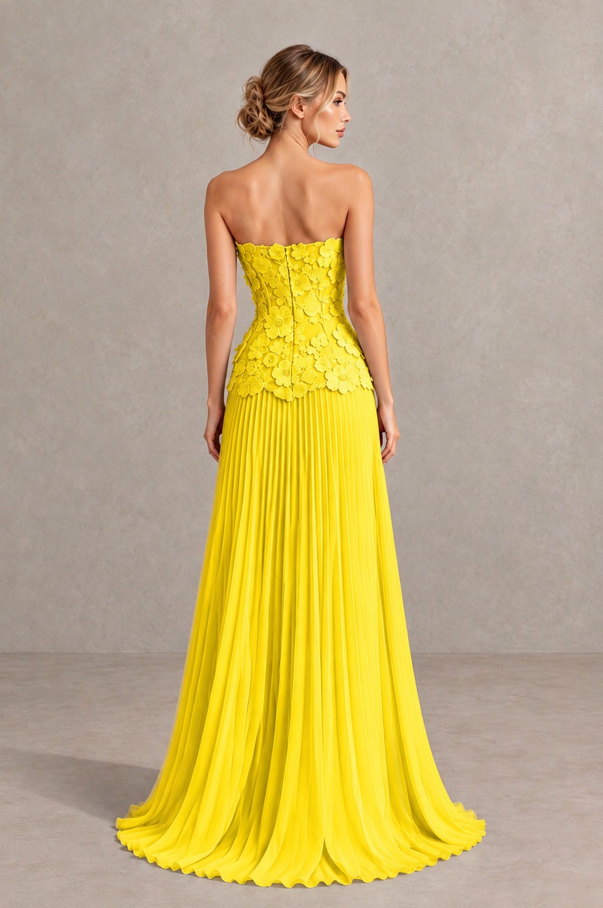 BOLODOO Yellow Strapless Floral Applique Pleated Evening Dress - Yellow - Yellow_2