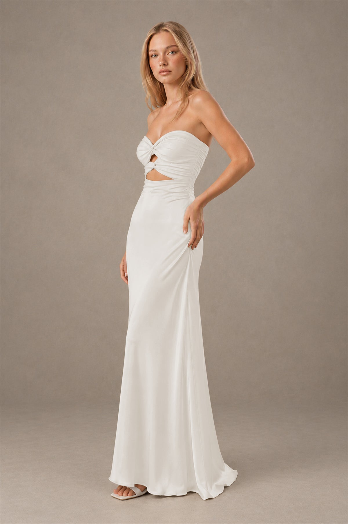 BOLODOO ivory Sweetheart Strapless Twist Knot Cutout Lace-Up Back Satin Mermaid Maxi Dress - ivory - ivory(3)