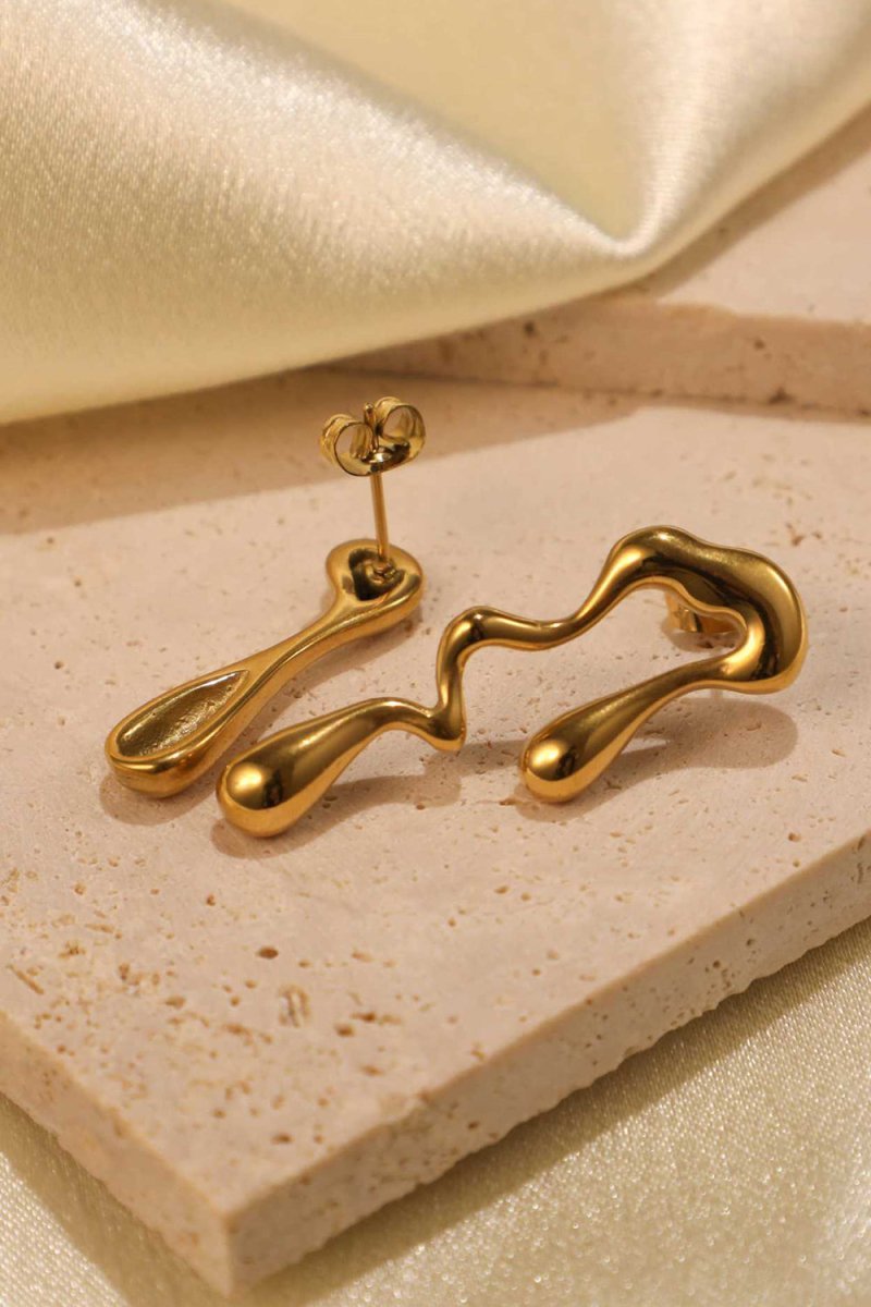 Metal Sectored Geometric Earrings