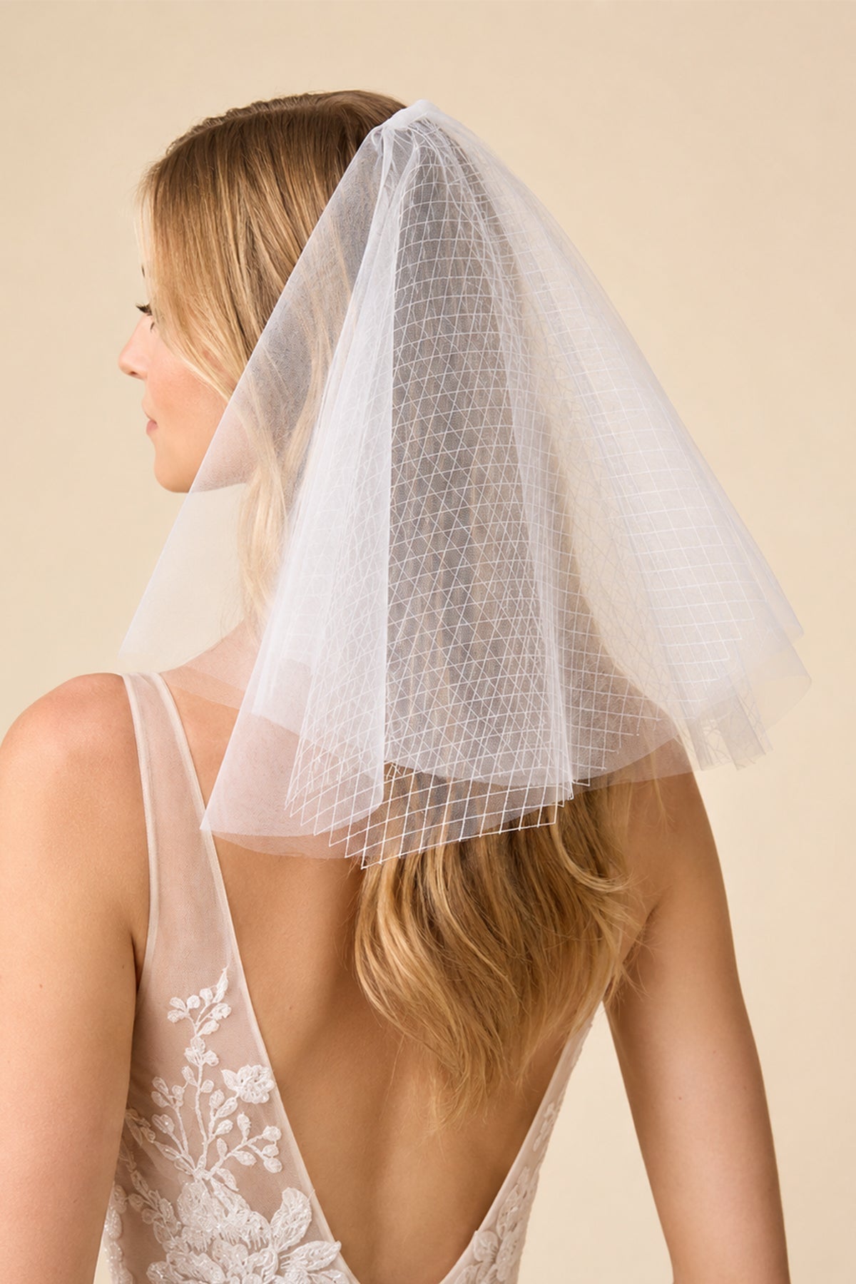 Shoulder Length Wedding Veils in Ivory