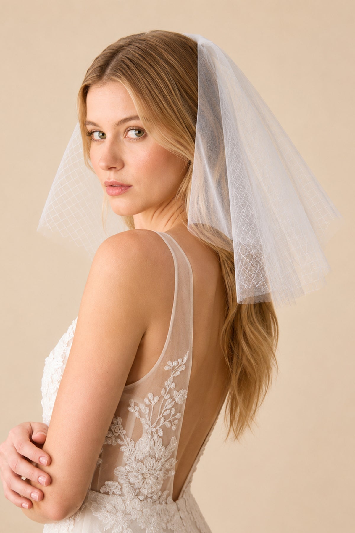 Shoulder Length Wedding Veils in Ivory - BOLODOO Wedding Veils