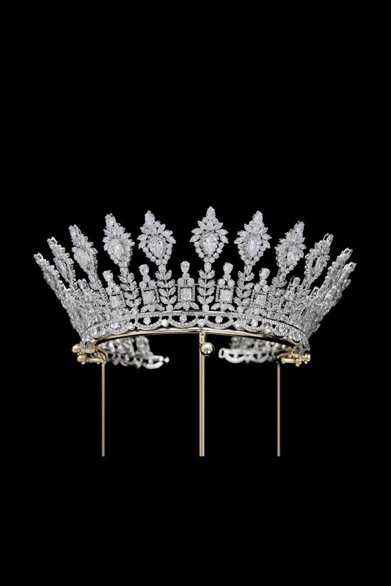 Silver Large 5A Cubic Zirconia Round Tiara - BOLODOO