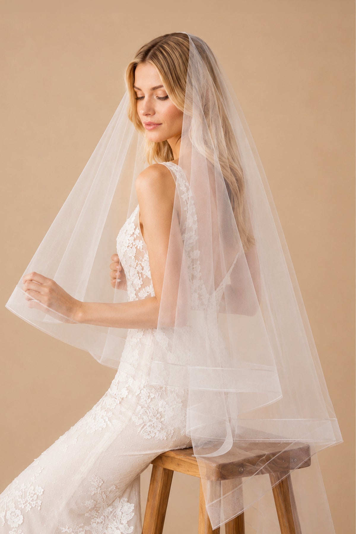 Two-Layers Tulle Waltz Veil Wedding Veils in Ivory