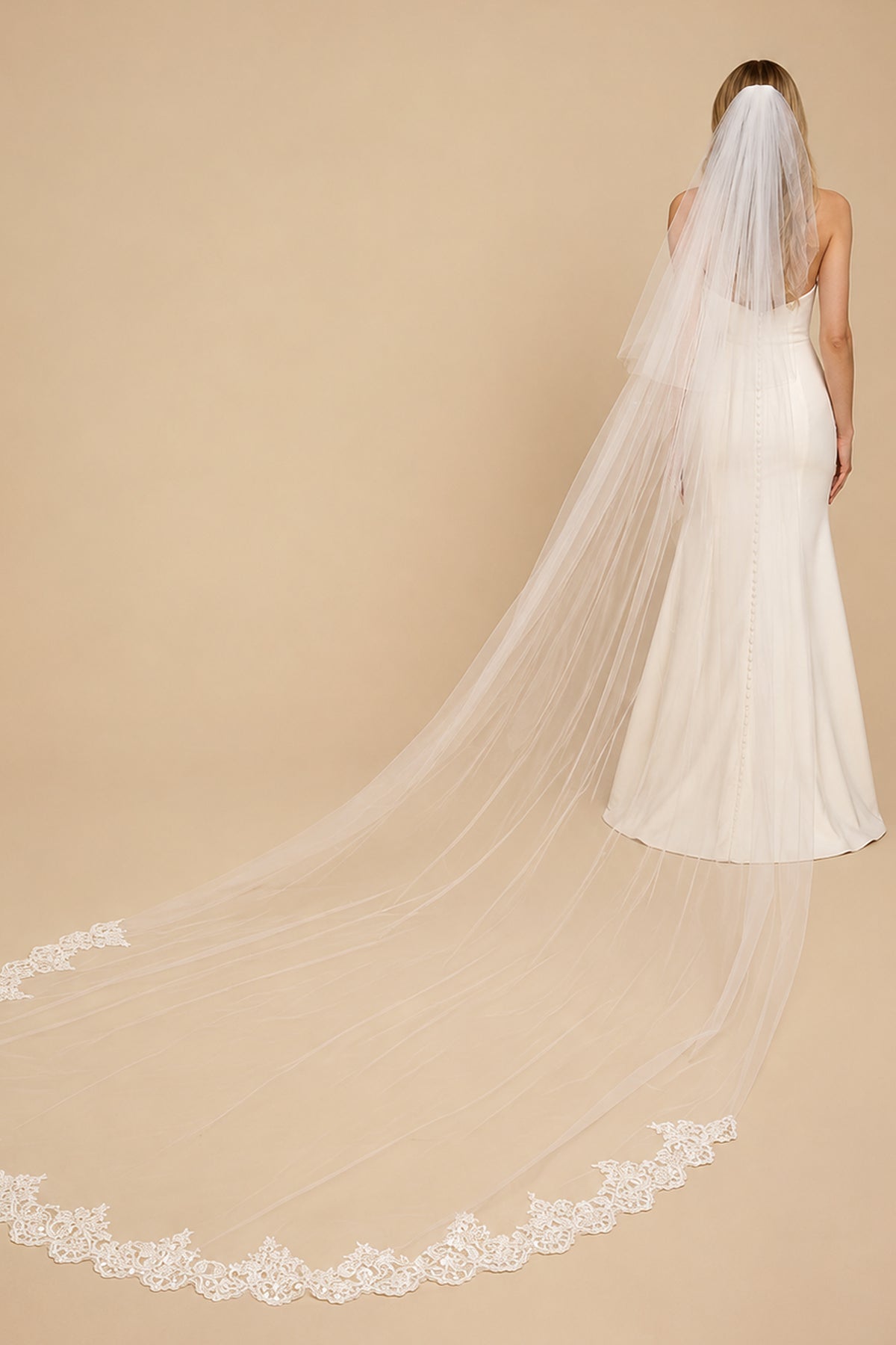 Vintage Tulle Two-Tier Bridal Veil Wedding Veil With Lace in White